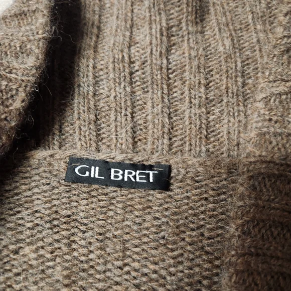 Elegant Brown Cardigan by - Picture 3 of 8